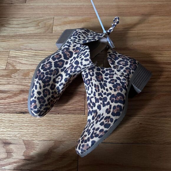 Kenneth Cole Reaction | side way - Picture 8 of 9